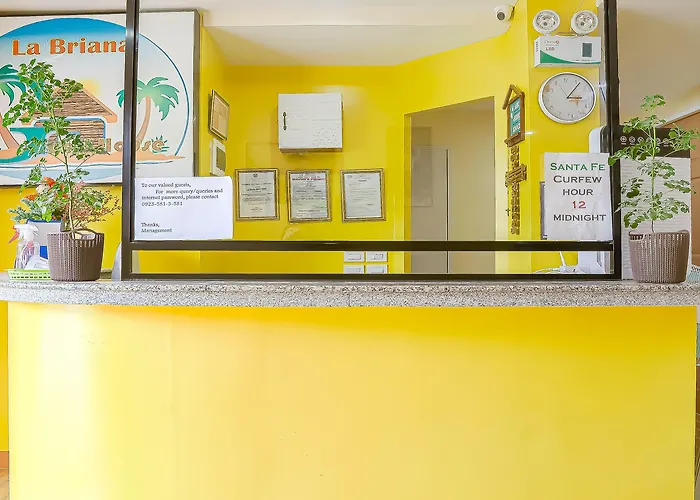 Hotel Reddoorz @ La Briana Bantayan Cebu