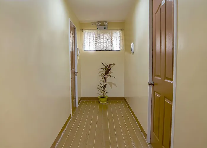 Reddoorz @ La Briana Bantayan Cebu