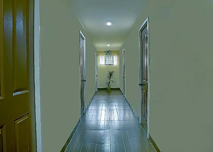 Hotel Reddoorz @ La Briana Bantayan Cebu Santa Fe (Cebu)